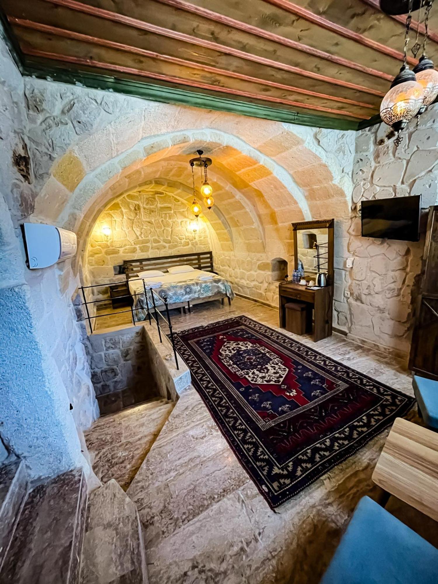 Cappadocia Caves Hotel Γκόρεμε Δωμάτιο φωτογραφία